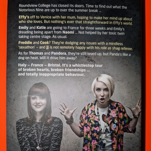 | Books | Skins | The Novel & Summer Holiday - Picture 3 of 5